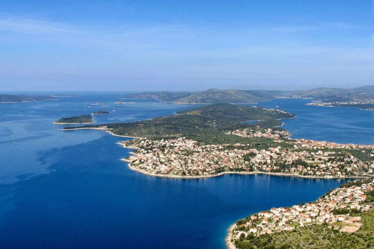 Apartments With A Parking Space Businci, Ciovo - 18800 Trogir